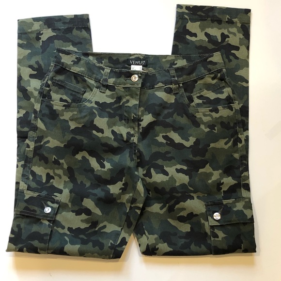 VENUS Pants - Venus camouflage cargo pants size 10